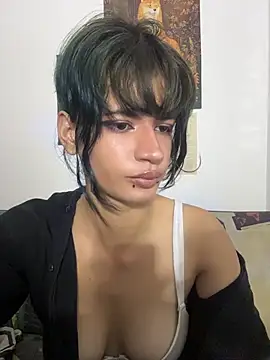 Snapshot of sukulaurens chatting on 2, 6, 2026 sukulaurens online show from 2, 6, 2026