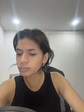 sukulaurens online show from 25, 7, 2026