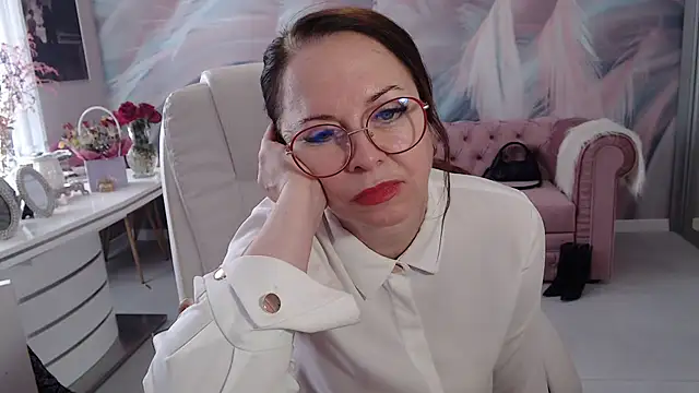 Arisa5000 online show from 27, 2, 2025