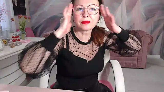 Arisa5000 online show from 3, 3, 2025