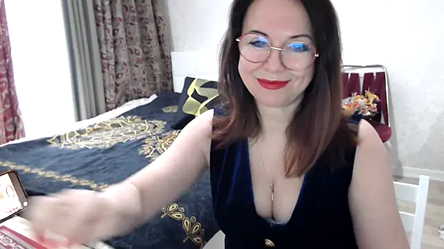 Arisa5000 online show from 10, 4, 2026