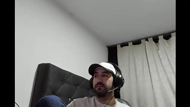 coolfriki online show from 11, 4, 2026