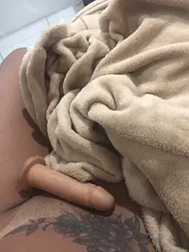 Milly96 online show from 10, 10, 2025