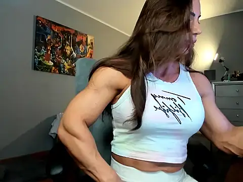 Alesyamuscledollxh online show from 14, 3, 2026