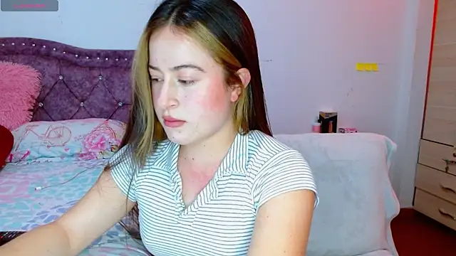 Snapshot of Hanssel_tess chatting on 2, 12, 2025 Hanssel tess online show from 2, 12, 2025