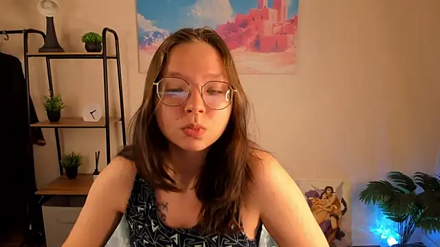 Snapshot of Nuura_Moore chatting on 20, 10, 2025 Nuura Moore online show from 20, 10, 2025