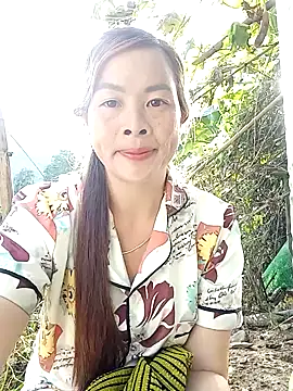 Snapshot of lucky774- chatting on 10, 10, 2025 lucky774- online show from 10, 10, 2025