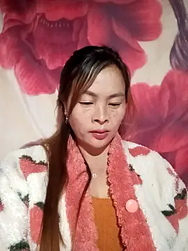 Snapshot of lucky774- chatting on 2, 12, 2025 lucky774- online show from 2, 12, 2025