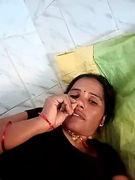 Snapshot of Nm_sanjna chatting on 5, 11, 2025 Nm sanjna online show from 5, 11, 2025