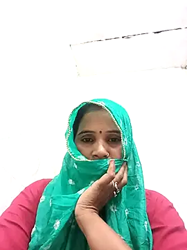 Snapshot of Nm_sanjna chatting on 27, 11, 2025 Nm sanjna online show from 27, 11, 2025