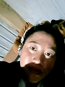 Ducky27021991 online show from 25, 11, 2025