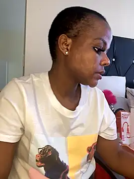 Snapshot of BlackPearlsa chatting on 30, 11, 2025 BlackPearlsa online show from 30, 11, 2025