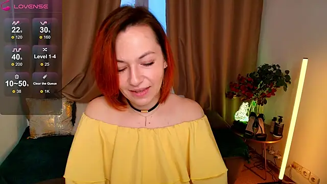 Serena Foxxx online show from 18, 11, 2025