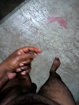 Bull For Cuckold Realmeet online show from 20, 10, 2025