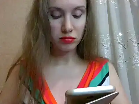 Lynirina online show from 13, 3, 2026