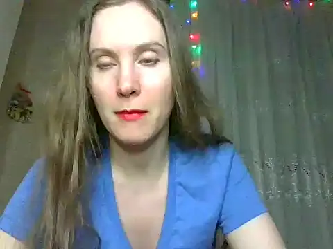 Snapshot of Lynirina chatting on 19, 6, 2026 Lynirina online show from 19, 6, 2026