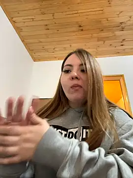 Snapshot of kattee_adams chatting on 13, 10, 2025 kattee adams online show from 13, 10, 2025
