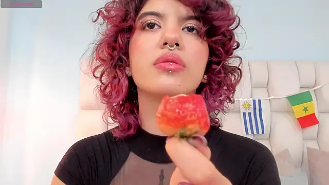 Snapshot of eva_caos chatting on 26, 6, 2026 eva caos online show from 26, 6, 2026
