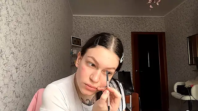 Wallazar cute online show from 13, 10, 2025