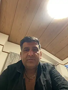 Xxxmerdan online show from 17, 4, 2026