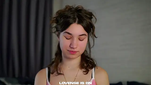 AmmieGerber online show from 5, 11, 2025