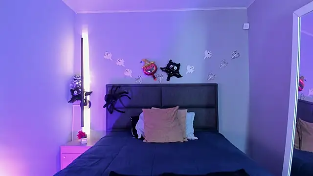 rose more   online show from 21, 10, 2025