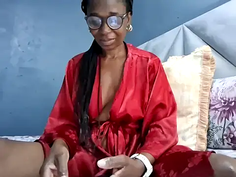 Snapshot of NaughtyCouga chatting on 17, 6, 2026 NaughtyCouga online show from 17, 6, 2026