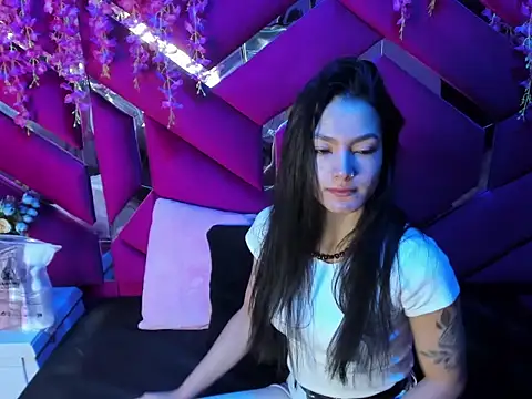 Gisell Squirt  online show from 11, 11, 2025