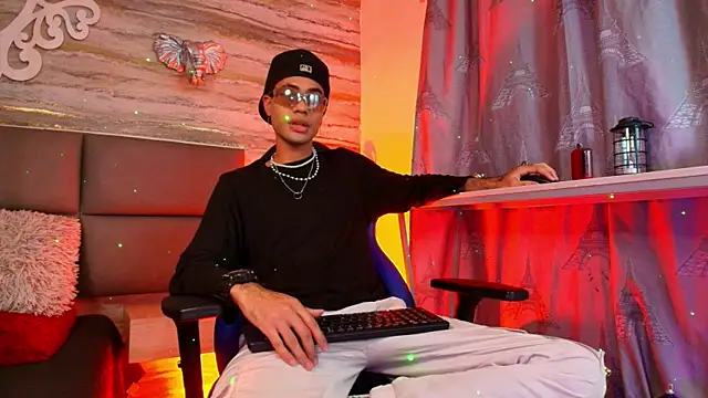 Snapshot of JacobBlackwell_ chatting on 6, 10, 2025 JacobBlackwell online show from 6, 10, 2025