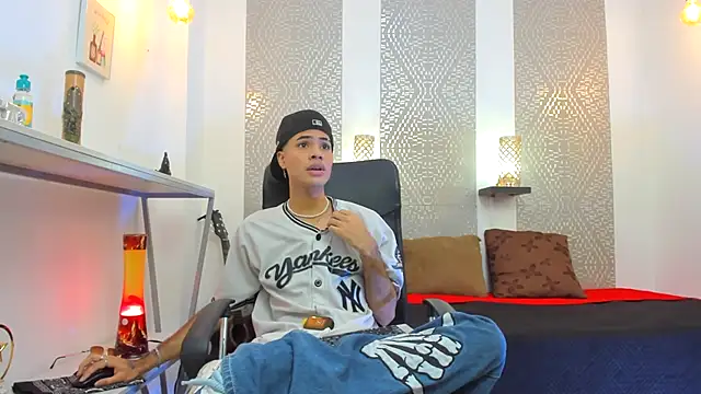 Snapshot of JacobBlackwell_ chatting on 13, 10, 2025 JacobBlackwell online show from 13, 10, 2025