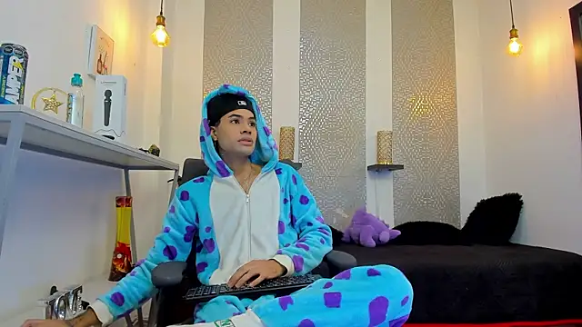 Snapshot of JacobBlackwell_ chatting on 9, 11, 2025 JacobBlackwell online show from 9, 11, 2025