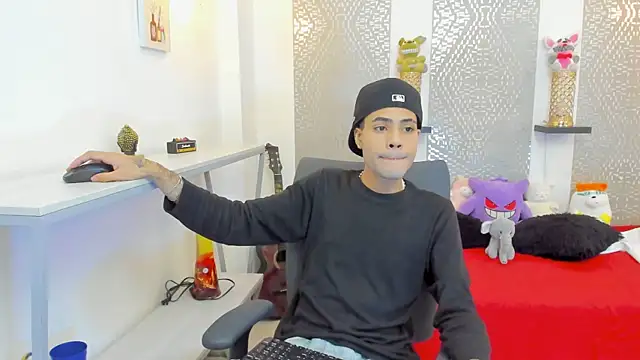 Snapshot of JacobBlackwell_ chatting on 4, 12, 2025 JacobBlackwell online show from 4, 12, 2025