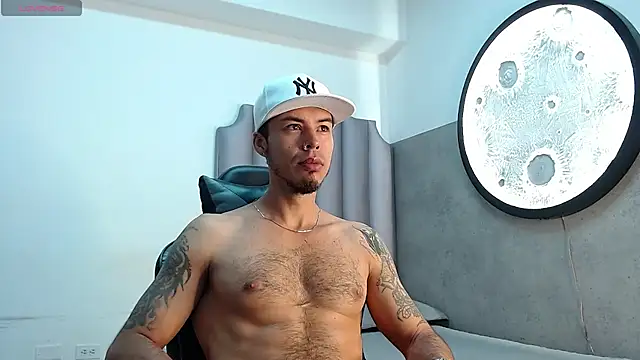 Rurik Jones online show from 28, 10, 2025