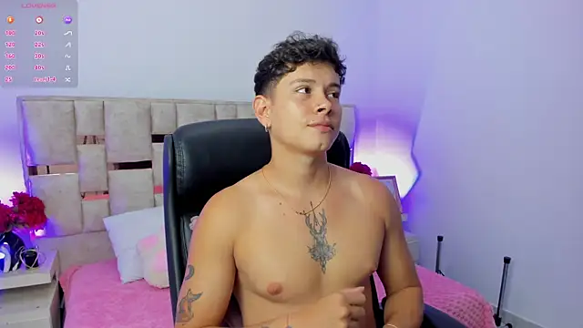 Snapshot of Daniel_Suarez18 chatting on 12, 10, 2025 Daniel Suarez18 online show from 12, 10, 2025