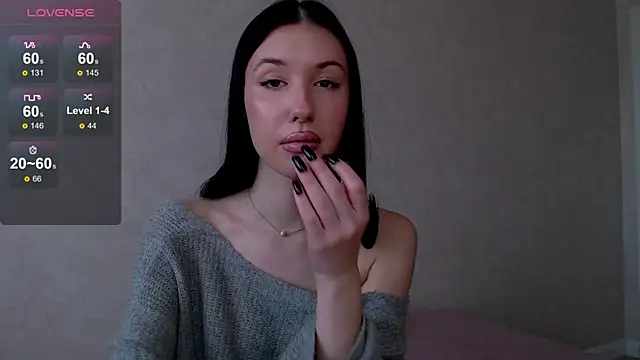 Snapshot of Isabella_Fontana chatting on 13, 10, 2025 Isabella Fontana online show from 13, 10, 2025