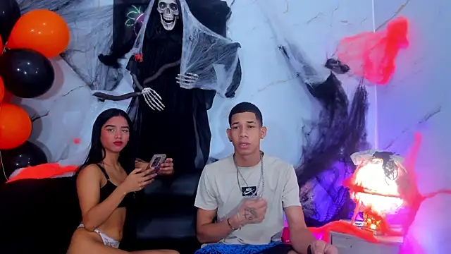 Little nicoll online show from 2, 11, 2025