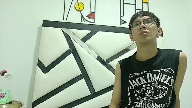 TWINK JOSS online show from 10, 10, 2025