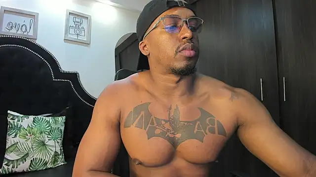 DenzelRios online show from 8, 11, 2025