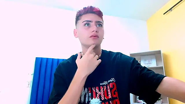 Snapshot of Alex_Millerss chatting on 3, 12, 2025 Alex Millerss online show from 3, 12, 2025