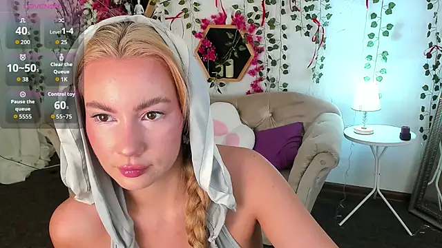  BellaClark online show from 10, 4, 2026