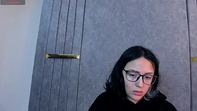 Snapshot of Mythical_Girl chatting on 18, 10, 2025 Mythical Girl online show from 18, 10, 2025