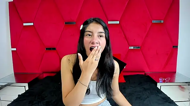 Mia clark18 online show from 19, 11, 2025