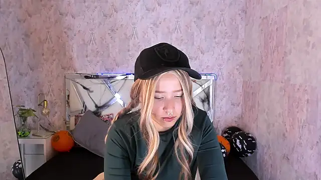 Snapshot of benny_wilson chatting on 8, 10, 2025 benny wilson online show from 8, 10, 2025