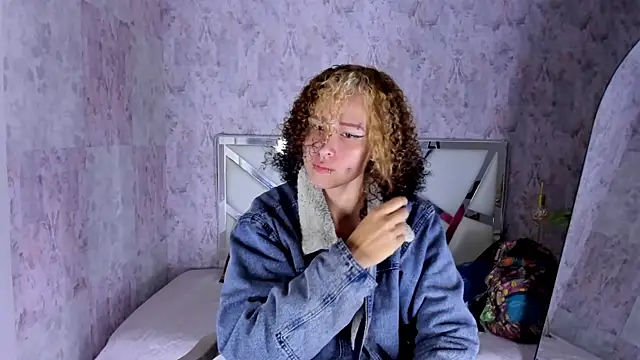 Snapshot of benny_wilson chatting on 27, 10, 2025 benny wilson online show from 27, 10, 2025