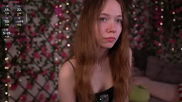 Snapshot of Petite_Polly chatting on 8, 2, 2026 Petite Polly online show from 8, 2, 2026