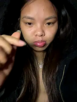 hello-cute online show from 25, 11, 2025