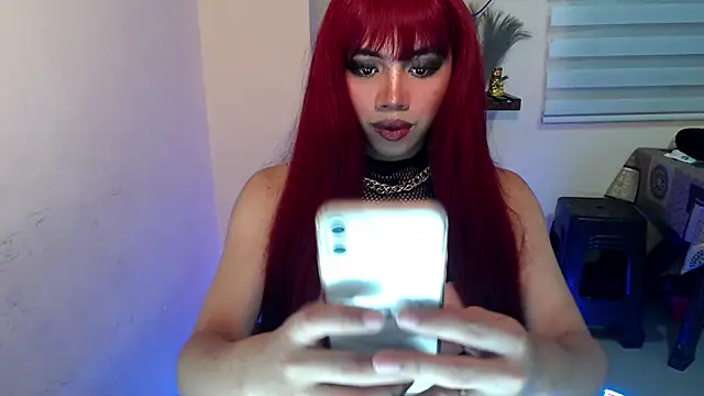 UrGoddessJuliax online show from 9, 2, 2026