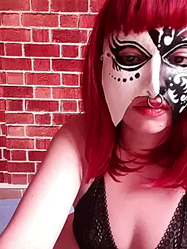 Snapshot of Heelite chatting on 2, 12, 2025 Heelite online show from 2, 12, 2025