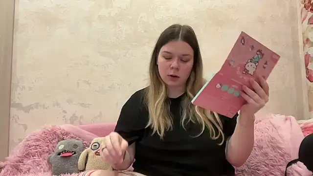 Crave Elise online show from 17, 11, 2025