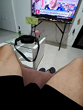 Snapshot of Racso100 chatting on 1, 12, 2025 Racso100 online show from 1, 12, 2025